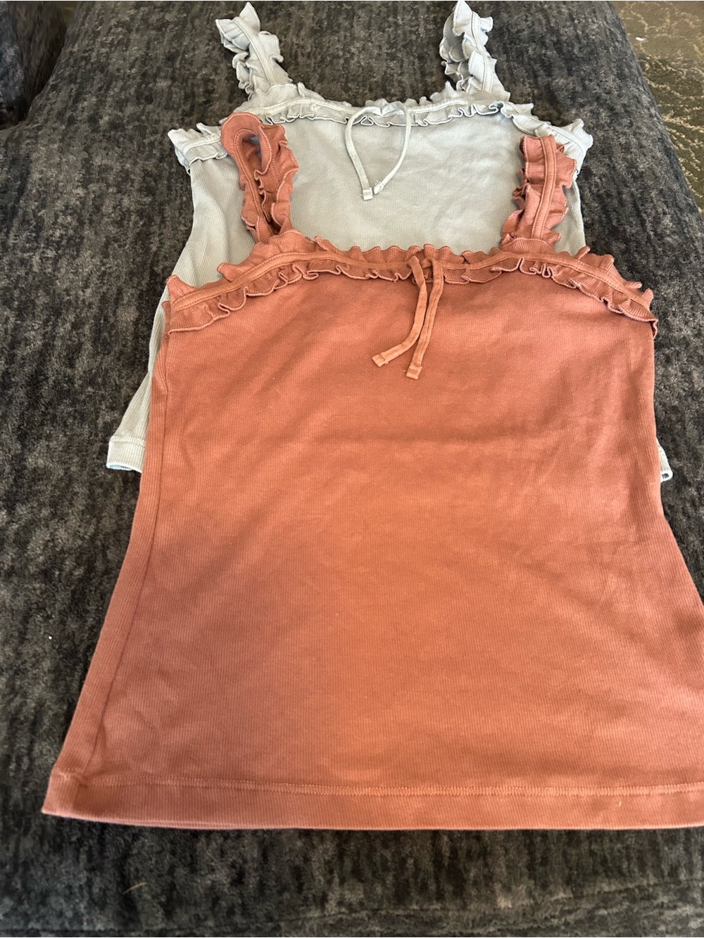Ruffled Tank Tops — Rust and Cream Casual Layering Tanks NWOT